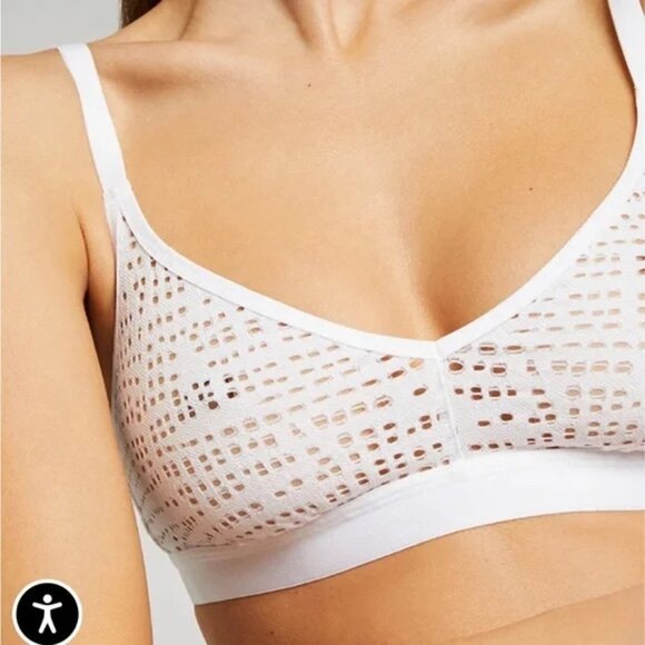 Negative | Eyelet Lace Wireless Bra - Picture 6 of 6